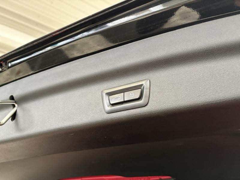 Used BMW X1 sDrive18i 136ch M Sport 2023 Saphirschwarz métal € 37990 in Forbach