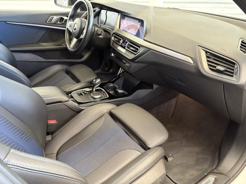 Used BMW Série 1 118dA 150ch M Sport 2020 Alpinweiss € 25999 in Forbach