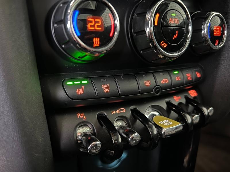 Used MINI Mini Cooper SE 184ch Edition Premium Plus BVA 5CV 2022 Chili Red € 20990 in Forbach