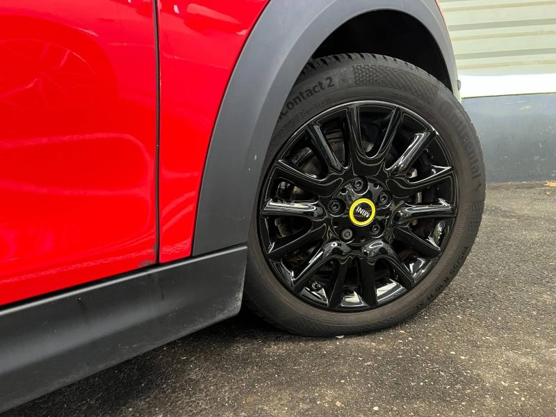 Used MINI Mini Cooper SE 184ch Edition Premium Plus BVA 5CV 2022 Chili Red € 20990 in Forbach