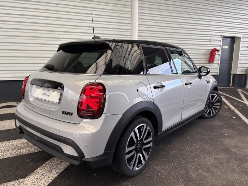 Used MINI Mini 5 Portes Cooper 136ch Edition Premium BVA7 2022 Argenté € 25990 in Forbach
