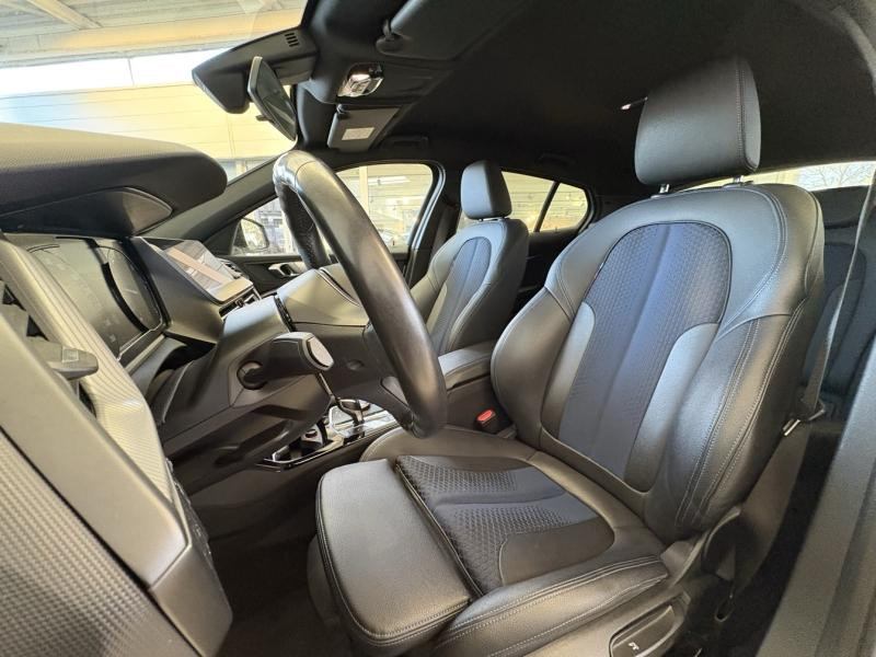 Used BMW Série 1 118dA 150ch M Sport 2020 Alpinweiss € 25990 in Forbach