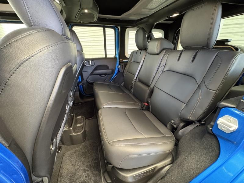 Occasion JEEP Wrangler 2.0 T 380ch 4xe Sahara Command-Trac MY23 2024 Hydro Blue 59990 € à Forbach