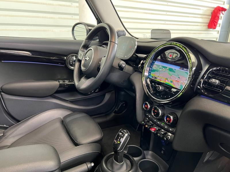 Used MINI Mini 5 Portes Cooper 136ch Edition Premium Plus BVA7 2023 Nanuq White € 26990 in Forbach