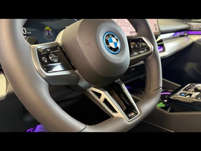 Used BMW Série 5 Touring i5 340ch M Sport Edition eDrive40 2026 Saphirschwarz métallisé € 75990 in Forbach