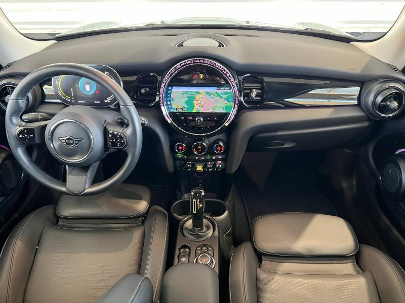 Occasion MINI Mini Cooper SE 184ch Edition Premium BVA 5CV 2022 British Racing Green 18990 € à Forbach