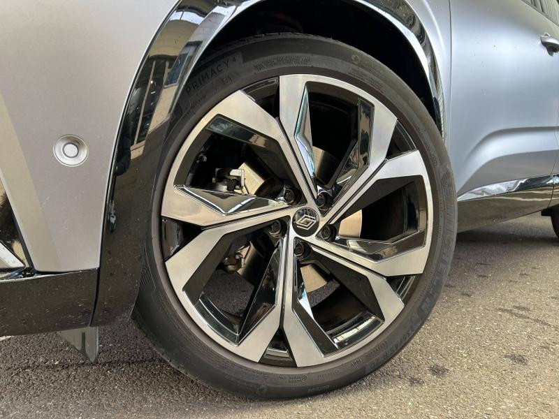 Used RENAULT Austral 1.2 E-Tech full hybrid 200ch Iconic esprit Alpine 2024 Gris Schiste mat/Toit Noir Etoilé € 32990 in Forbach