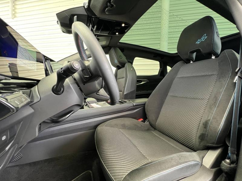 Used RENAULT Austral 1.2 E-Tech full hybrid 200ch Iconic esprit Alpine 2024 Gris Schiste mat/Toit Noir Etoilé € 32990 in Forbach