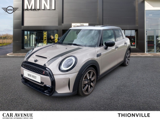 Occasion MINI Mini 5 Portes Cooper S 178ch Essential BVA7 2022 Rooftop Grey 35 990 € à Terville