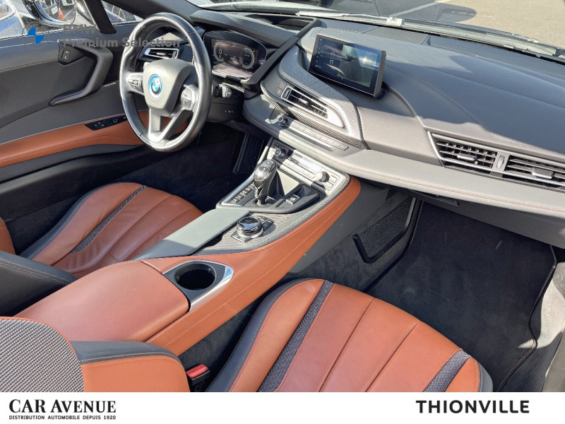 Occasion BMW i8 Roadster 374ch 2018 Crystal White nacré 112990 € à Terville