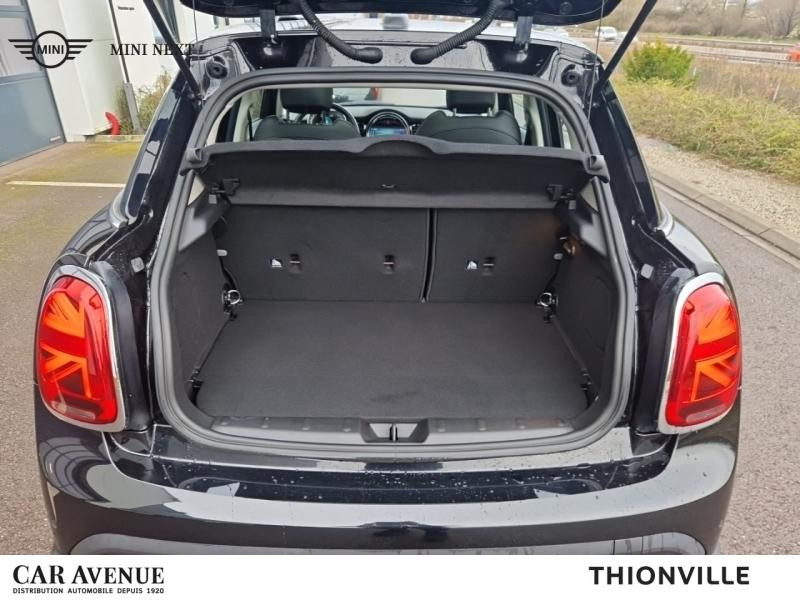 Occasion MINI Mini 5 Portes Cooper 136ch Edition Camden BVA7 2021 Midnight Black 23900 € à Terville