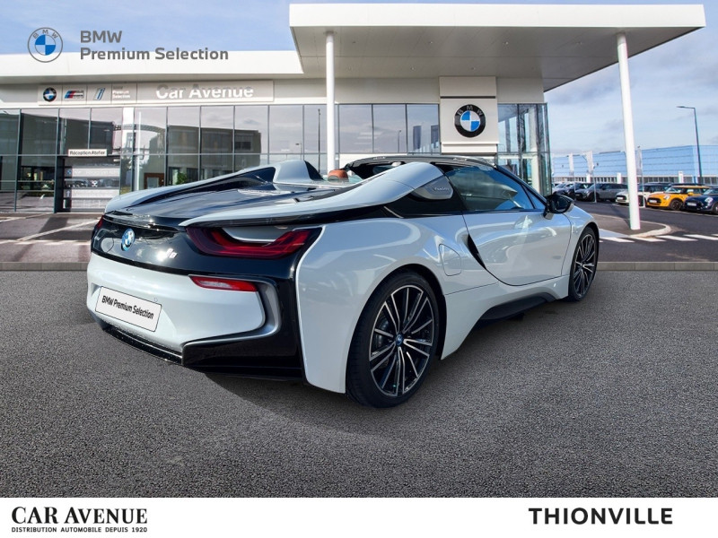 Occasion BMW i8 Roadster 374ch 2018 Crystal White nacré 112990 € à Terville