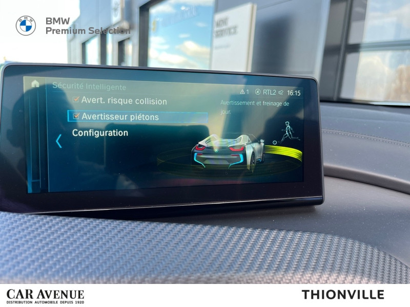 Occasion BMW i8 Roadster 374ch 2018 Crystal White nacré 112990 € à Terville