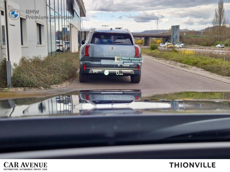 Occasion BMW Série 5 Touring 520dA 197ch xDrive 2024 BMW Individual Tanzaniteblau métallisé 65990 € à Terville