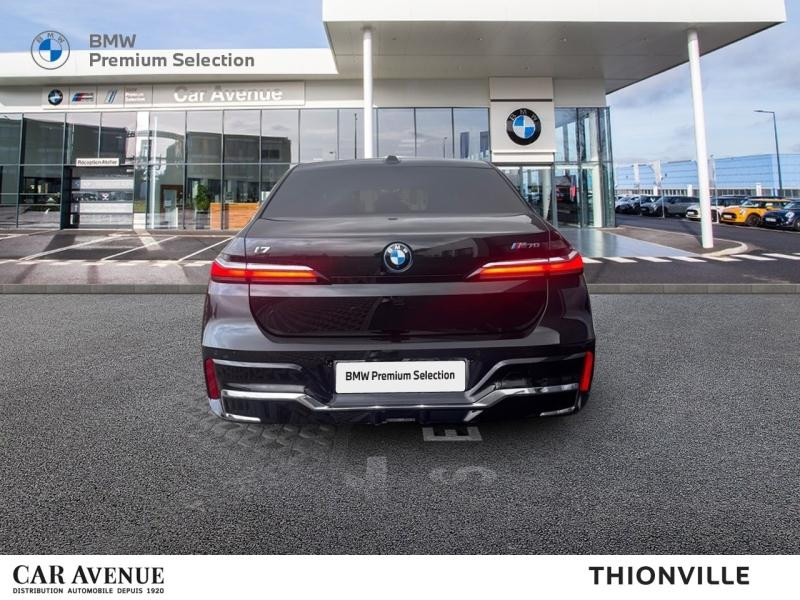 Occasion BMW i7 M70 xDrive 659ch M Performance 2023 Saphirschwarz métallisé 99900 € à Terville