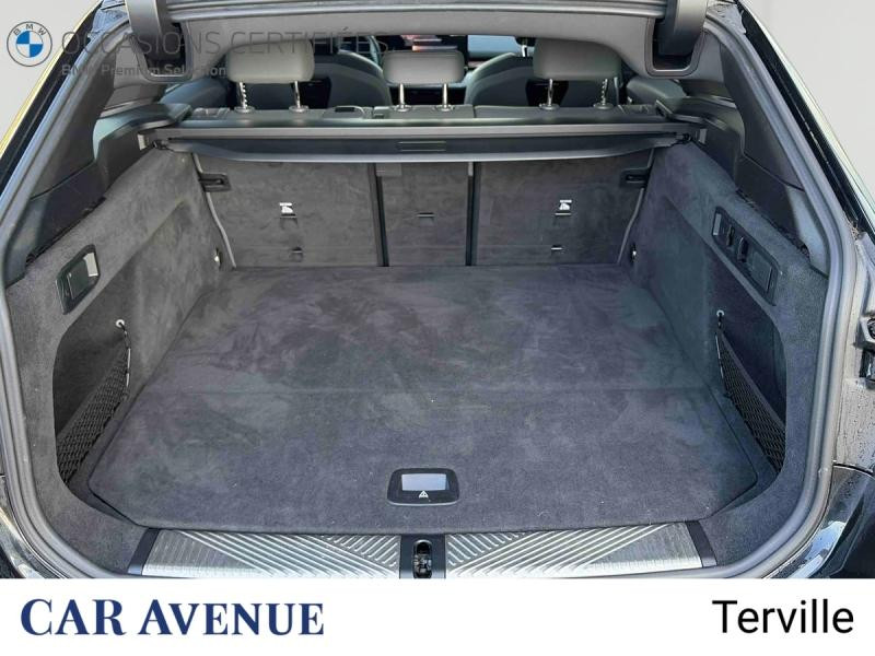 Occasion BMW Série 5 Touring 530e 299ch M Sport xDrive 2025 Saphirschwarz métallisé 69899 € à Terville