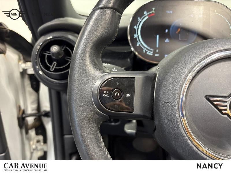 Occasion MINI Cabrio Cooper 136ch Edition Camden BVA7 2022 White Silver 27990 € à Nancy