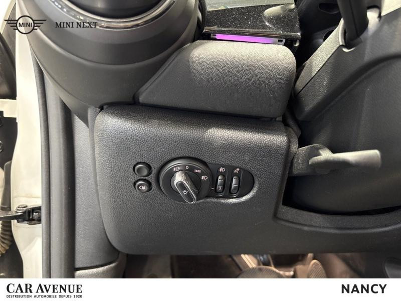 Occasion MINI Cabrio Cooper 136ch Edition Camden BVA7 2022 White Silver 27990 € à Nancy