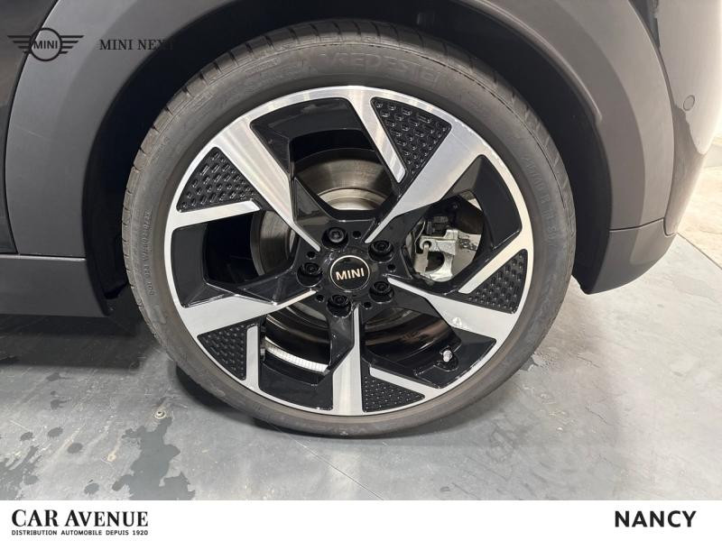 Occasion MINI Cooper 3 Portes C 156ch Classic DKG7 2025 Midnight Black II 32999 € à Nancy