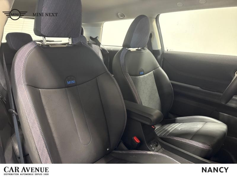 Occasion MINI Cooper 3 Portes C 156ch Classic DKG7 2025 Midnight Black II 32999 € à Nancy