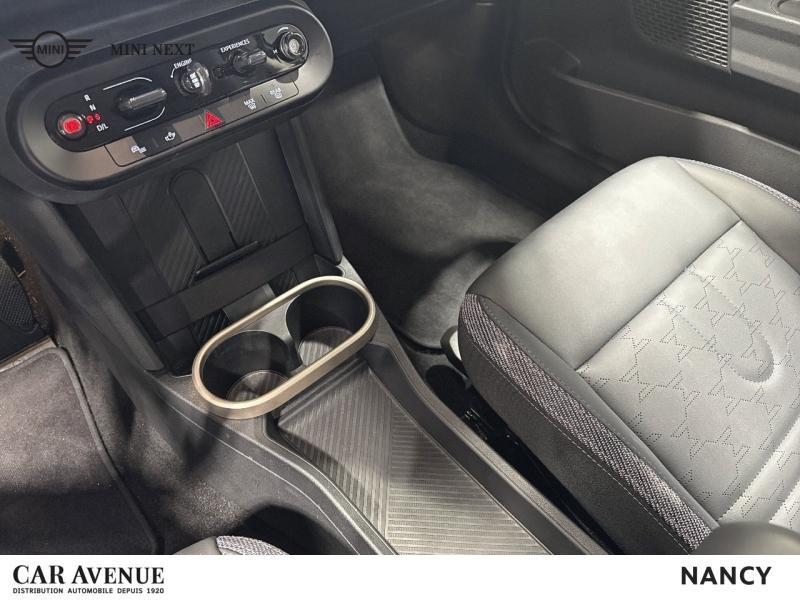 Occasion MINI Cooper 3 Portes C 156ch Classic DKG7 2025 Midnight Black II 32999 € à Nancy