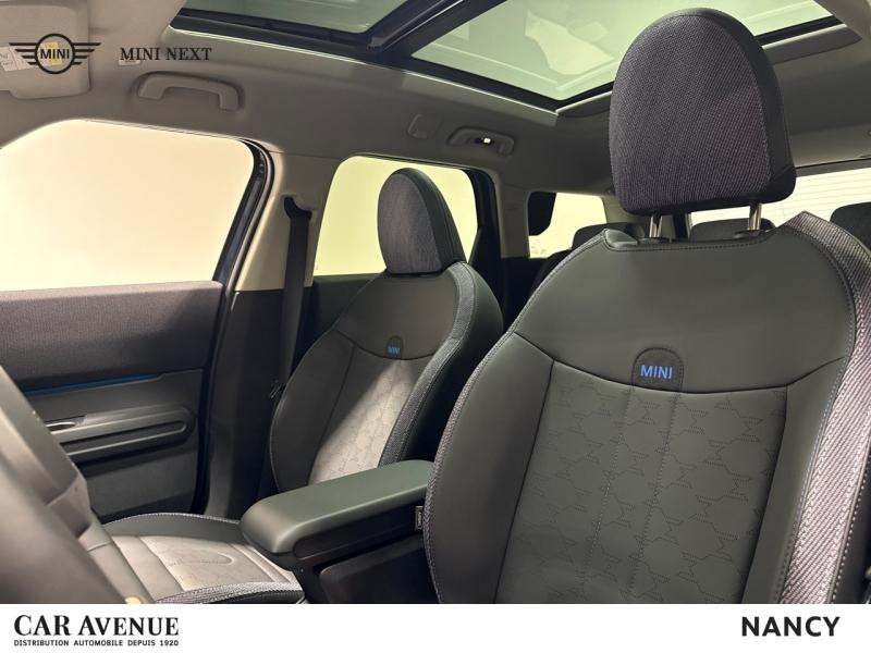 Used MINI Countryman SE 313ch Classic ALL4 2024 Indigo Sunset Blue € 42630 in Nancy