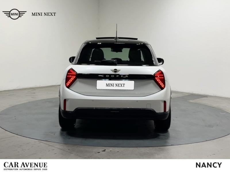 Used MINI Cooper 5 Portes C 156ch Classic DKG7 2025 Nanuq White € 33599 in Nancy