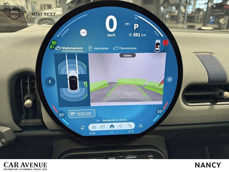 Used MINI Cooper 5 Portes C 156ch Favoured DKG7 2025 Nanuq White € 33999 in Nancy