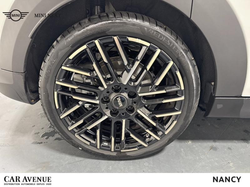 Used MINI Cooper 5 Portes C 156ch Favoured DKG7 2025 Nanuq White € 33999 in Nancy