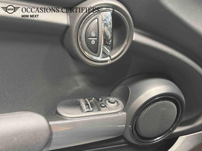 Used MINI Mini One 102ch Blackfriars 2017 Volcanic Orange € 14990 in Nancy