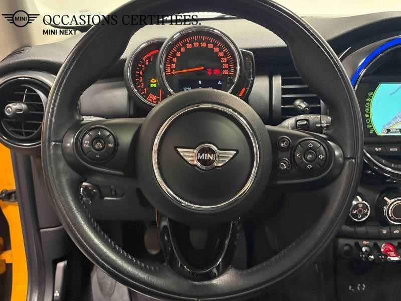 Used MINI Mini One 102ch Blackfriars 2017 Volcanic Orange € 14990 in Nancy