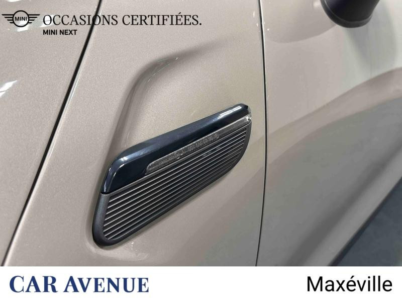 Occasion MINI Mini 5 Portes Cooper 136ch Edition Premium BVA7 2023 Rooftop Grey 25989 € à Nancy