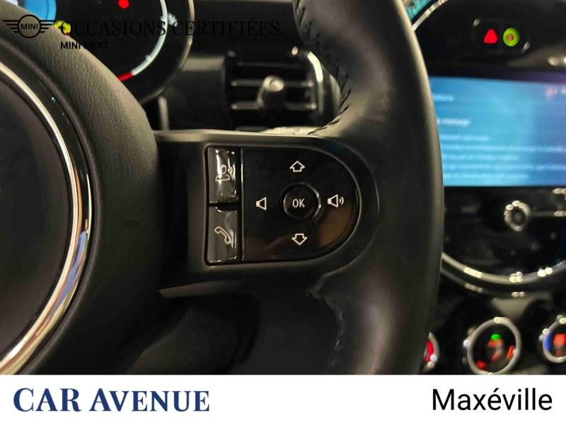 Occasion MINI Mini 5 Portes Cooper 136ch Edition Premium BVA7 2023 Rooftop Grey 25989 € à Nancy
