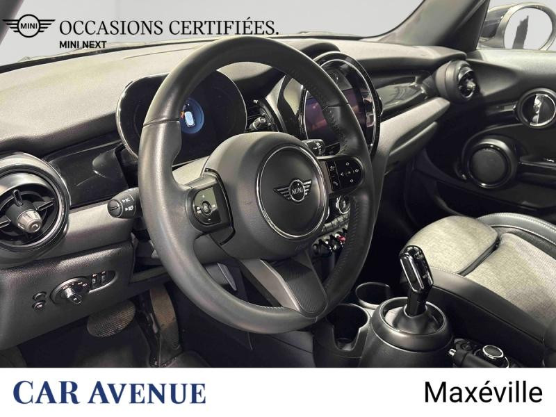 Occasion MINI Mini 5 Portes Cooper 136ch Edition Premium BVA7 2023 Rooftop Grey 25989 € à Nancy