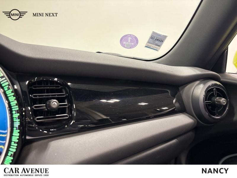 Occasion MINI Cabrio Cooper S 178ch Edition Camden BVA7 2022 Zesty Yellow 31499 € à Nancy