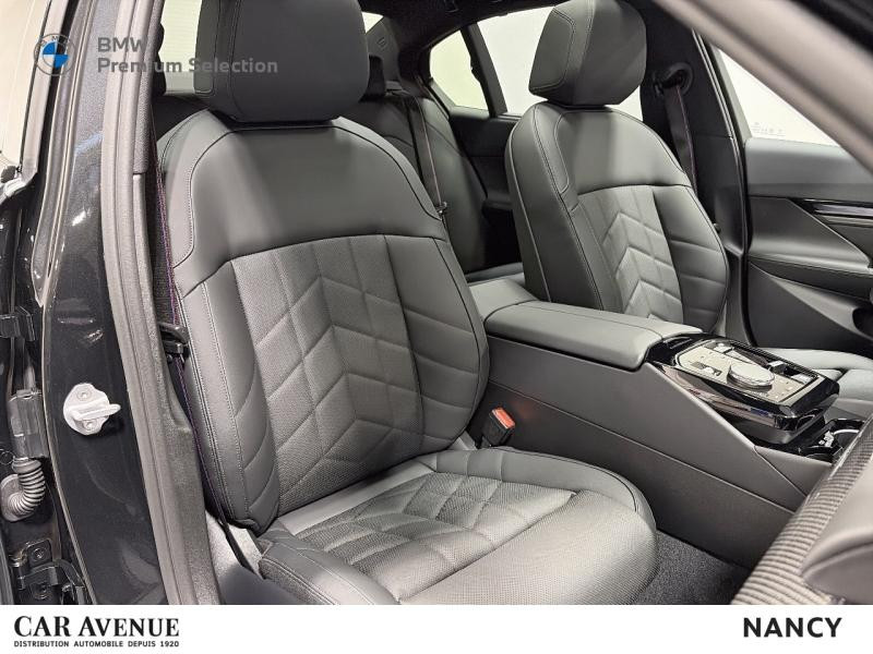 Occasion BMW Série 5 550e 489ch M Sport xDrive 2025 Saphirschwarz métallisé 99890 € à Nancy