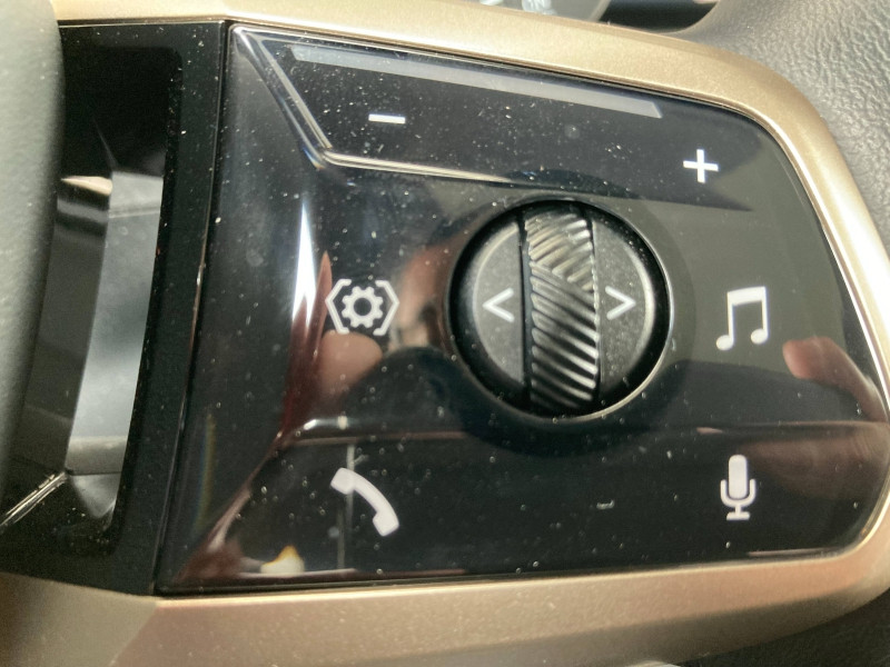 Occasion BMW iX xDrive40 326ch 2023 Sophistograu métallisé 56990 € à Épinal