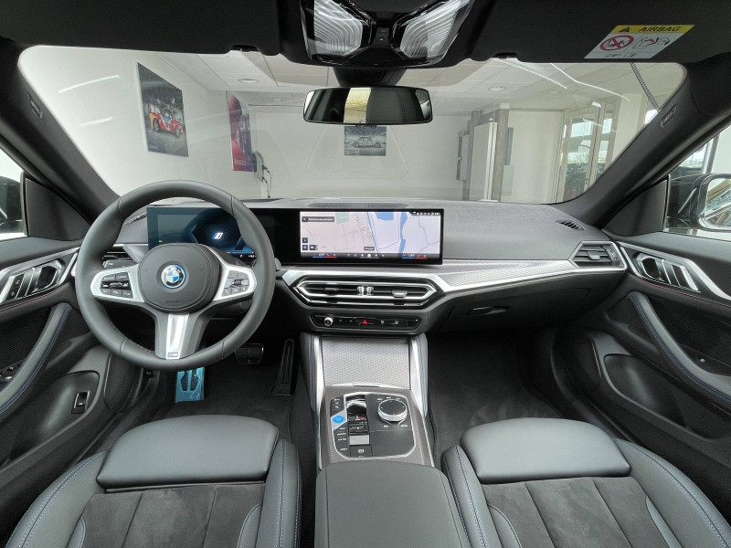 Occasion BMW i4 eDrive40 340ch M Sport 2024 Saphirschwarz métallisé 62960 € à Épinal