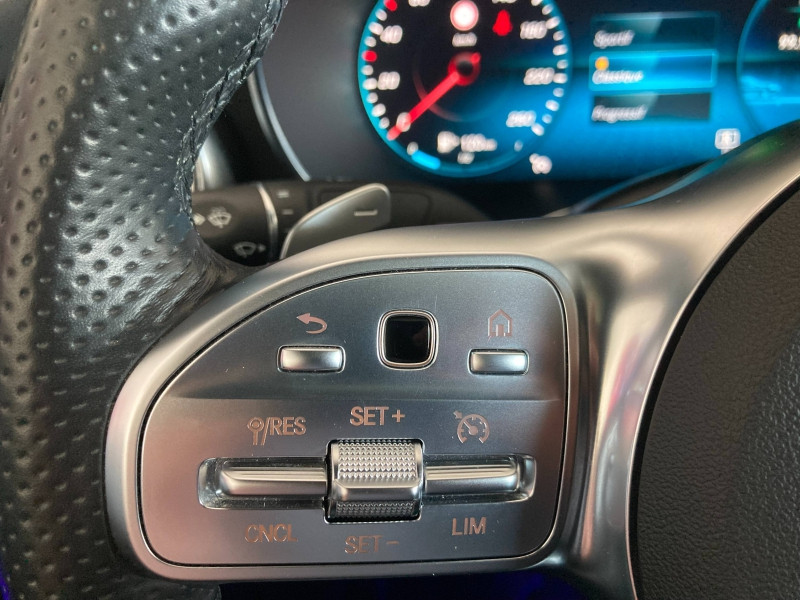 Occasion MERCEDES-BENZ Classe C Coupé 200 184ch AMG Line 9G Tronic 2019 Noir obsidienne métallisée 37900 € à Épinal