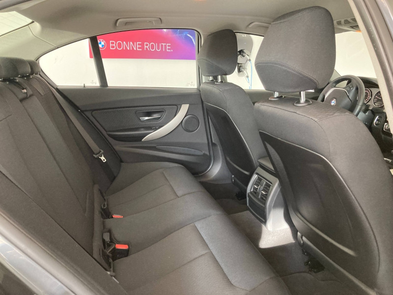 Used BMW Série 3 318iA 136ch Lounge Euro6d-T 2018 Mineralgrau € 21990 in Épinal