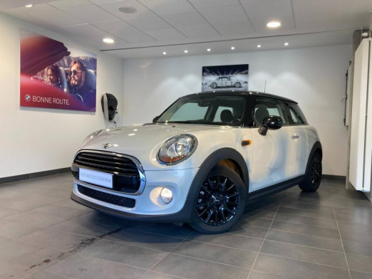 Occasion MINI Mini Cooper 136ch 2017 White Silver 12 990 € à Épinal