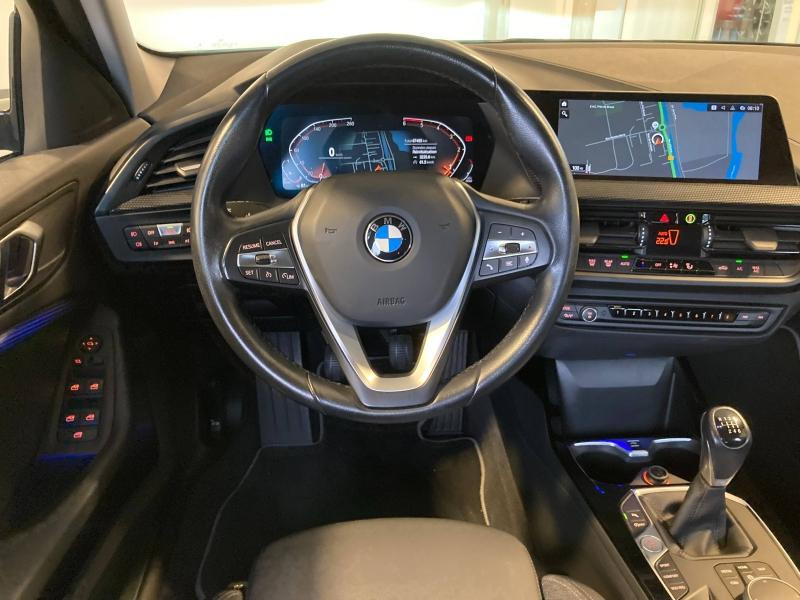 Occasion BMW Série 1 118d 150ch Edition Sport 8cv 2021 Saphirschwarz métallisé 25990 € à Épinal