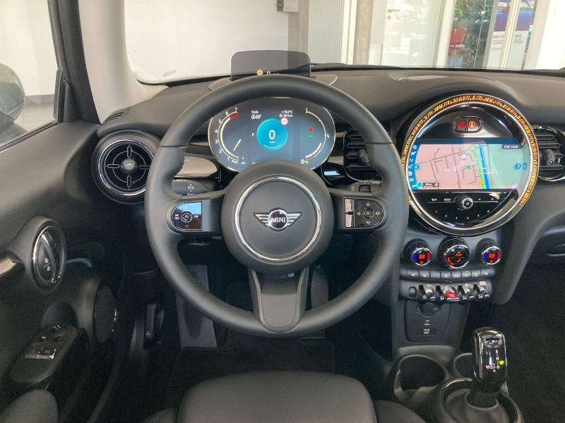 Occasion MINI Mini Cooper 136ch Edition Camden BVA7 2022 Moonwalk Grey 24990 € à Épinal