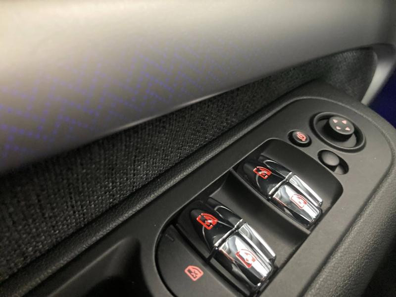 Occasion MINI Clubman Cooper 136ch Knightsbridge BVA7 2022 Moonwalk Grey 25990 € à Épinal