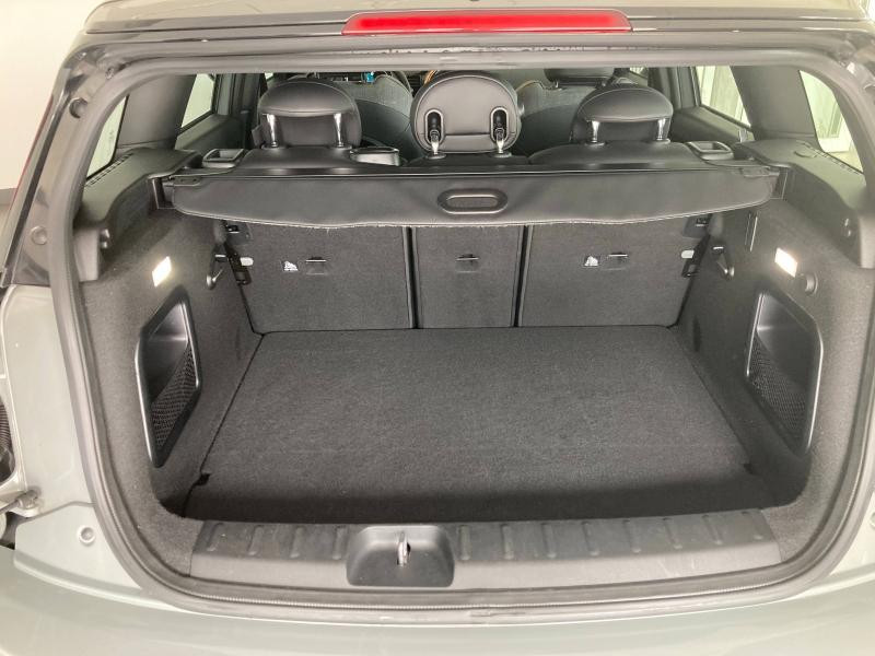 Occasion MINI Clubman Cooper 136ch Knightsbridge BVA7 2022 Moonwalk Grey 25990 € à Épinal