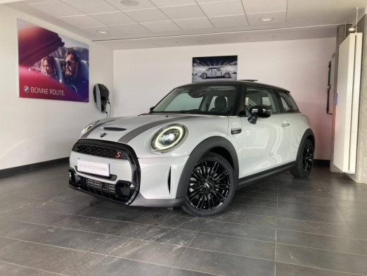 Occasion MINI Mini Cooper S 178ch Edition Camden 2022 White Silver 26 490 € à Épinal