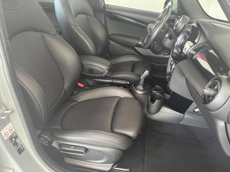 Occasion MINI Mini 5 Portes Cooper 136ch Edition Greenwich BVA7 109g 2020 Moonwalk Grey 19490 € à Épinal