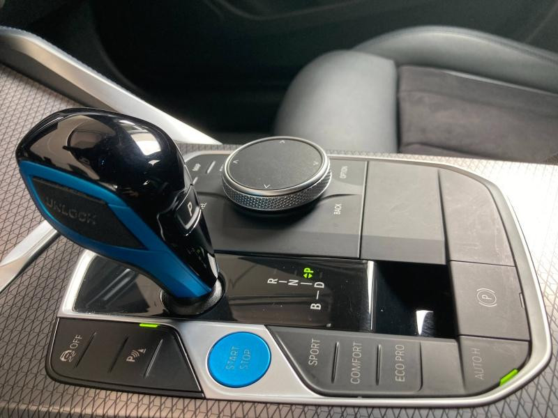 Occasion BMW i4 eDrive40 340ch M Sport 2022 Saphirschwarz métallisé 39990 € à Épinal
