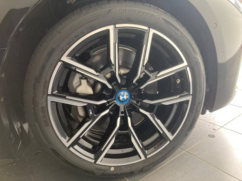 Occasion BMW i4 eDrive40 340ch M Sport 2022 Saphirschwarz métallisé 39990 € à Épinal