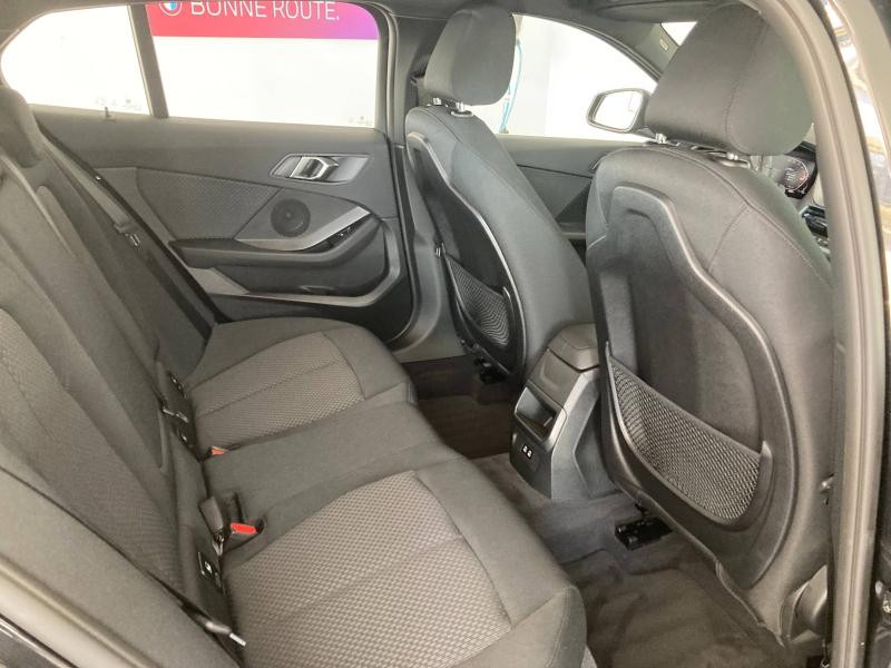 Occasion BMW Série 1 118dA 150ch Business Design 8cv 2021 Saphirschwarz métallisé 24990 € à Épinal
